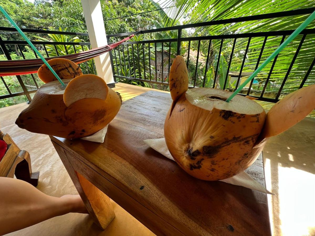 Relax Beach House Tangalle Exterior photo