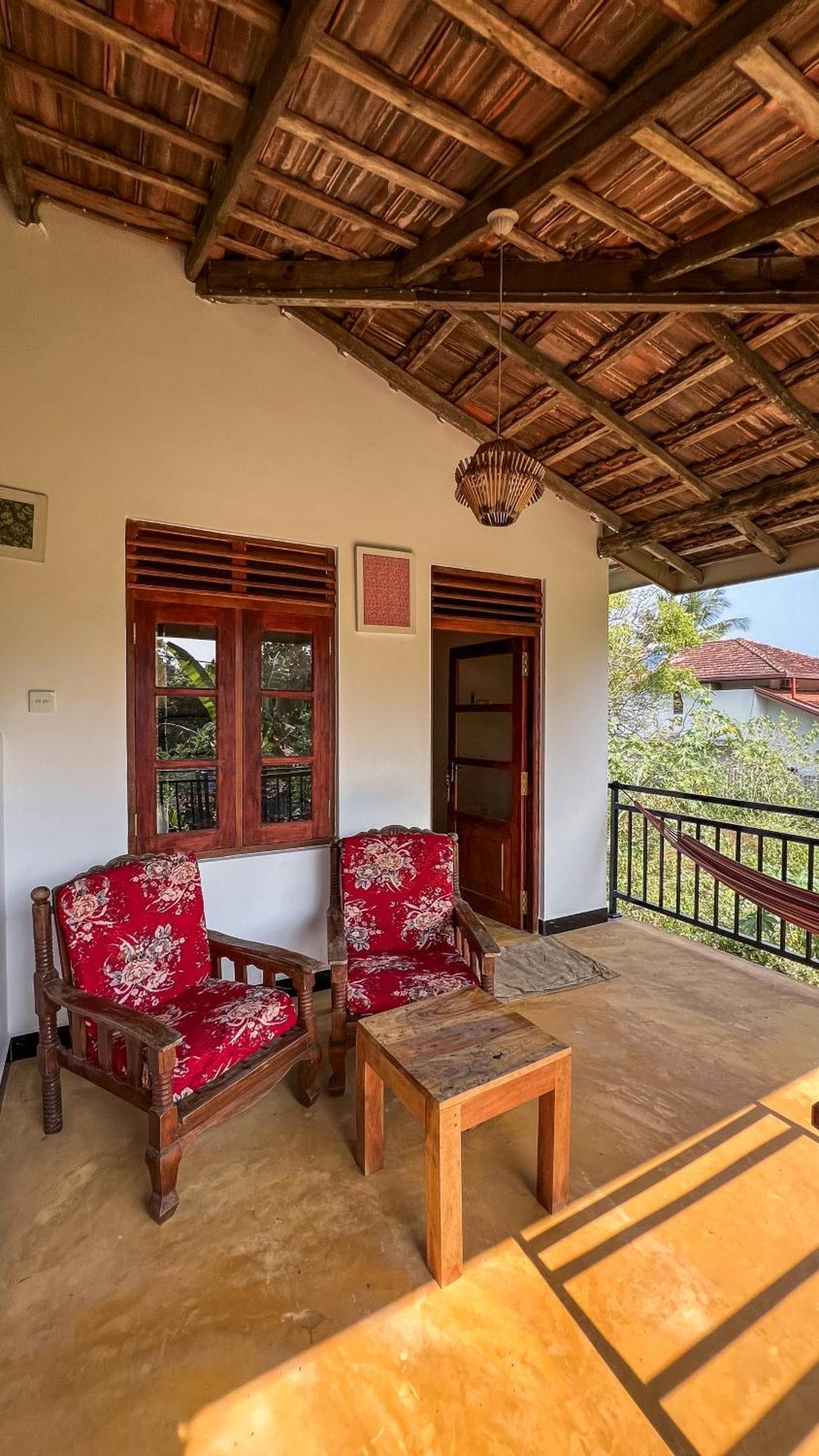Relax Beach House Tangalle Exterior photo